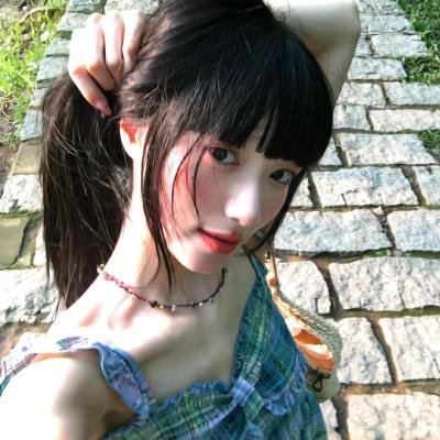 橙色女孩