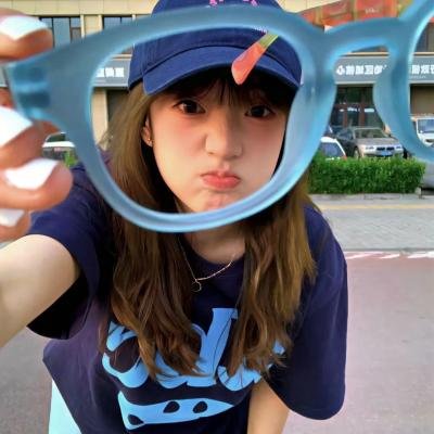 女子高中生